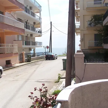 Eirini Apartament *